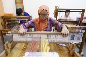 Siti weaving